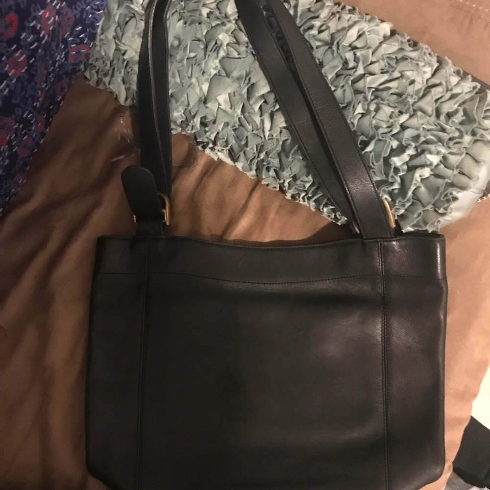 Coach black leather and gold trim purse vintage